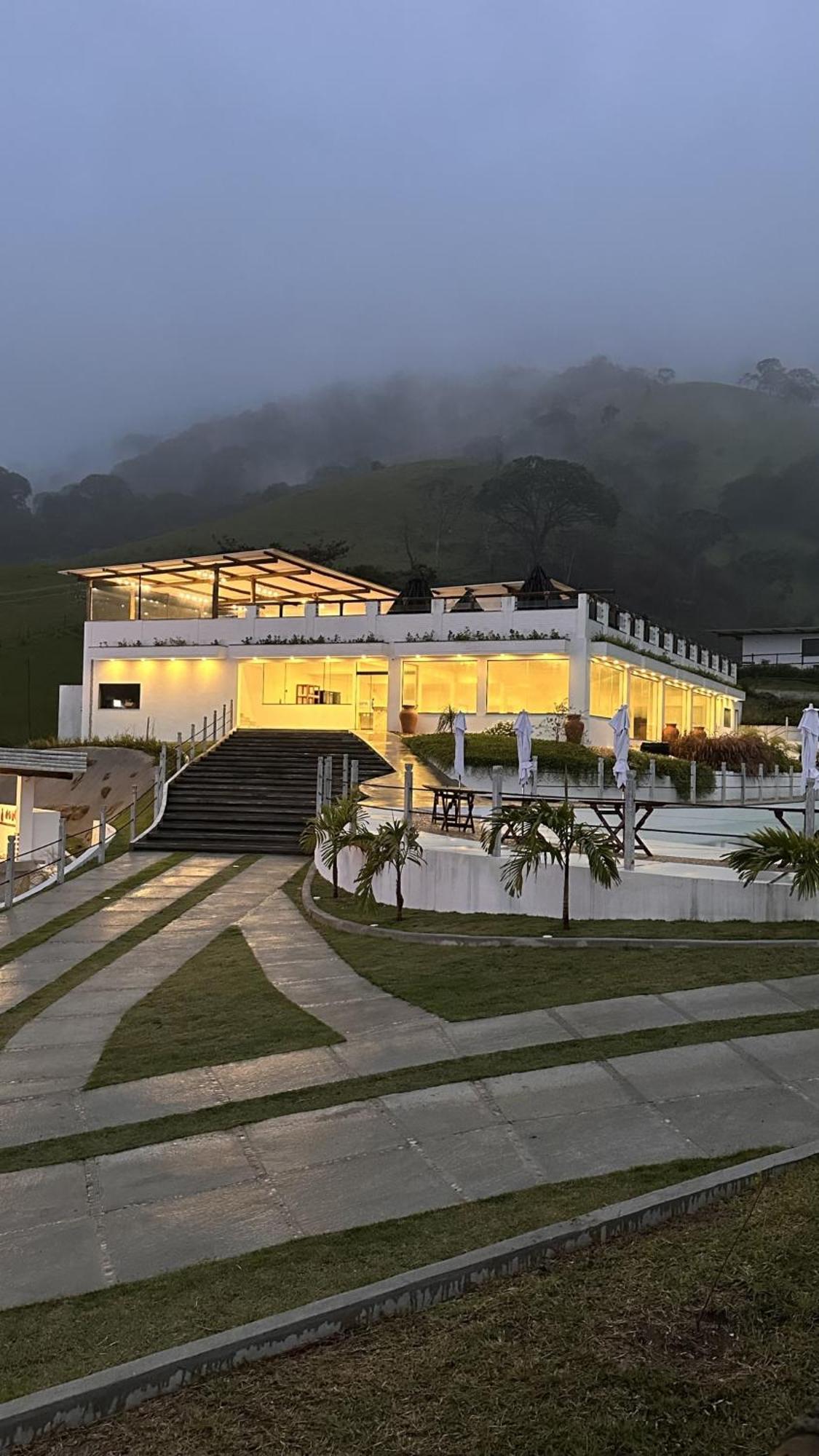 Village Sana Apart Hotel Exterior photo